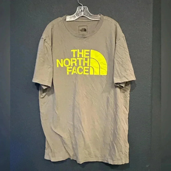 Men’s Northface T-shirt, size large - Picture 1 of 2